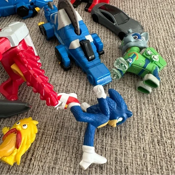 Vintage Transformer-Style & Dino Zord Toy Bundle – Mixed Lot - Picture 6 of 6
